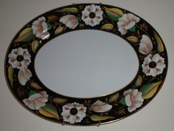 Photo of one of the gold plates that Judge G.R. Harding made for the Princes' visit in 1881